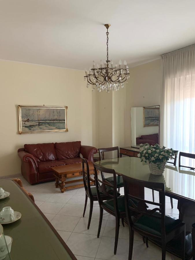 Casa Ninetta Apartment Bari Ngoại thất bức ảnh